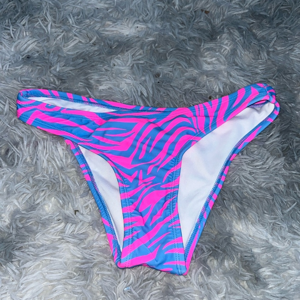Target brand size small bathing suit bottoms!